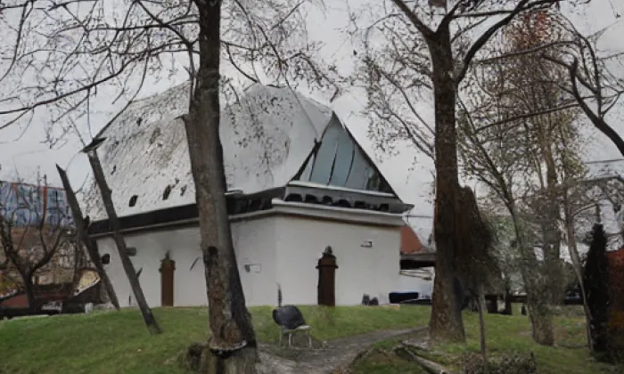 Vojnovická kaplička – noc