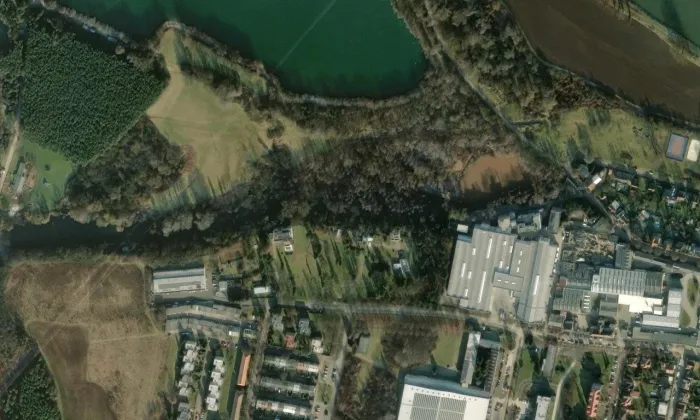 Volmanova vila (Čelákovice) – letecký pohled