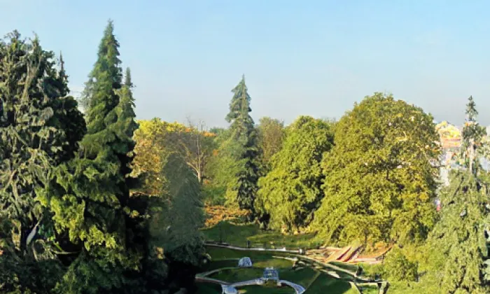 Zámecký park (Studénka) – jaro