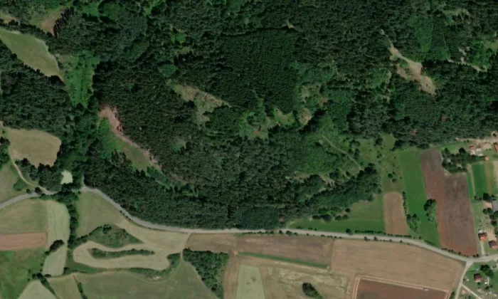 Zámek (hradiště, 1000141038) – letecký pohled