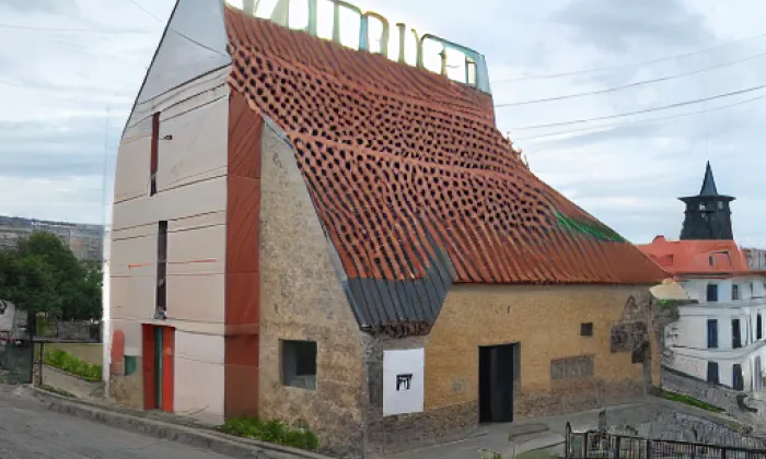 zámek Bělá nad Radbuzou – jaro