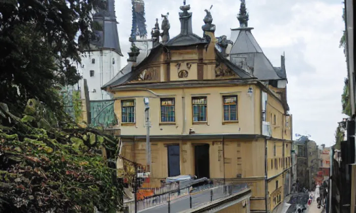 zámek Kněžice (Petrovice u Sušice) – summer