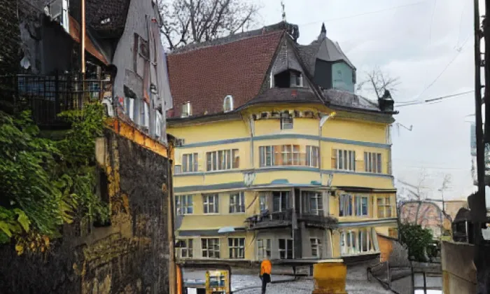 zámek Kněžice (Petrovice u Sušice) – winter