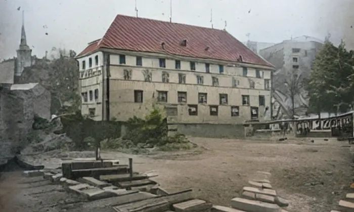 Zámek Rokytnice v Orlických horách – autumn