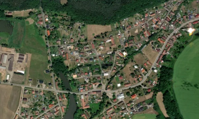 Zámek Semín s pivovarem – letecký pohled