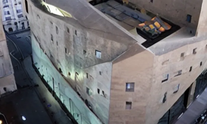 Zdíkův palác – noc