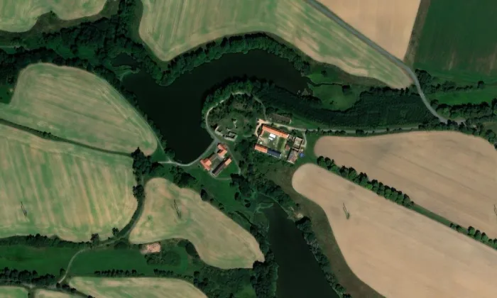 Zemědělský dvůr čp. 120 – letecký pohled