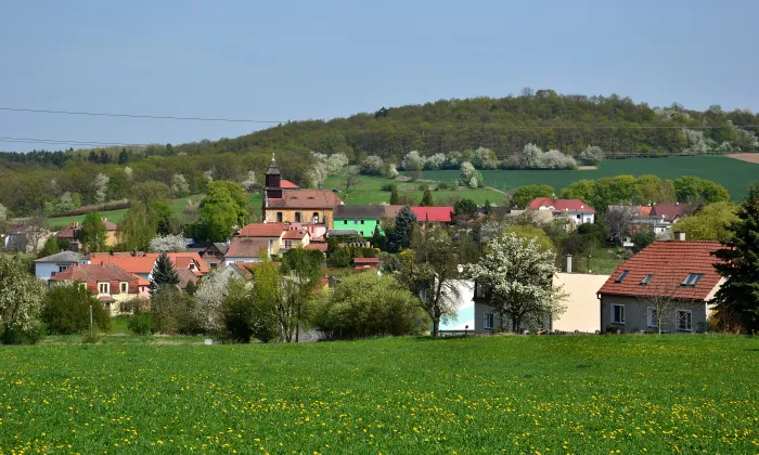 Hradiště (tvrz)