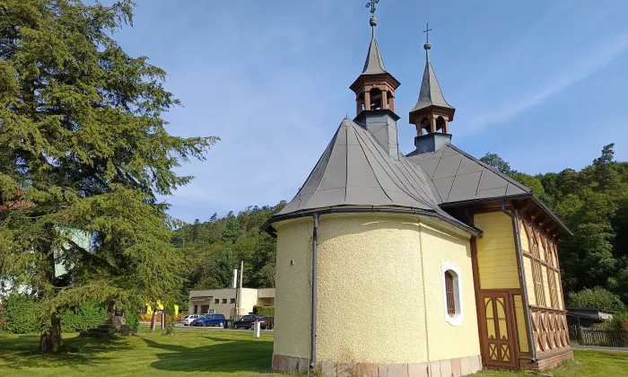 Křížová cesta (Klášterská Lhota)