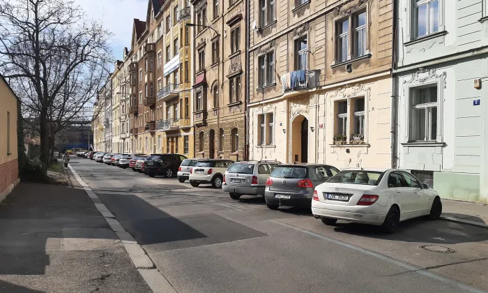Letenská vodárenská věž