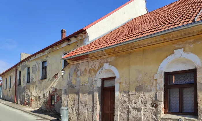 Pivovar (Lišov)