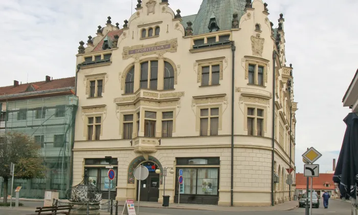 Spořitelna a muzeum