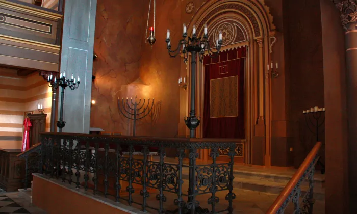 Synagoga v Krnově