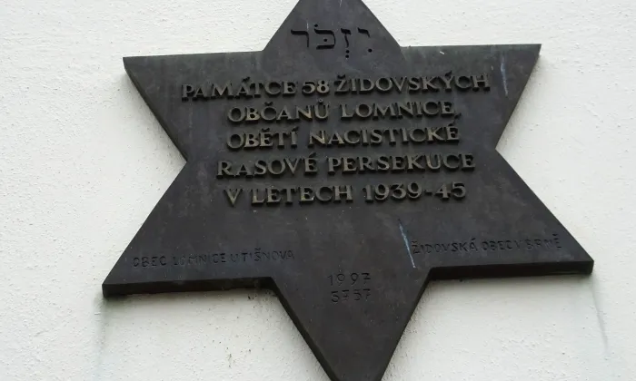 Synagoga v Lomnici