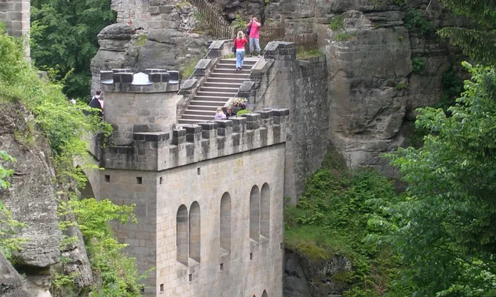 Valdštejn