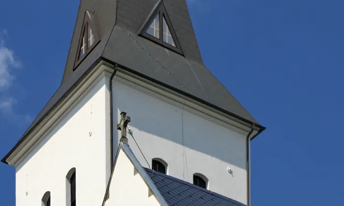 Zámecká rodová hrobka Larisch-Mönnichů