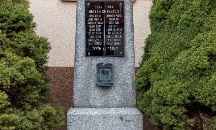 Zámek Zduchovice