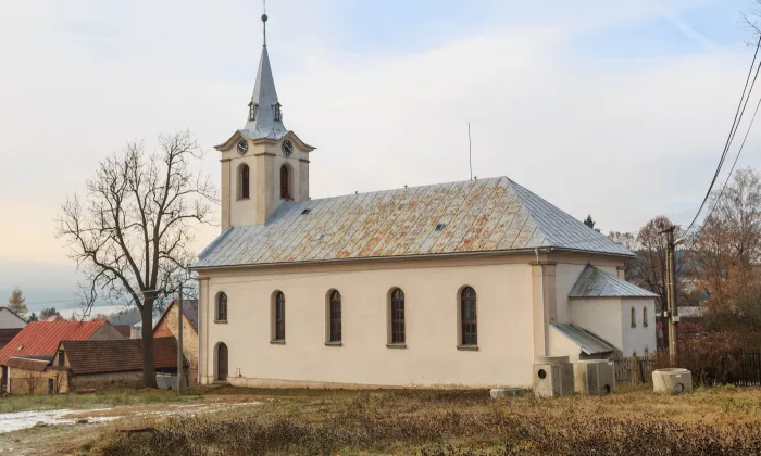 evangelický kostel ve Sněžném