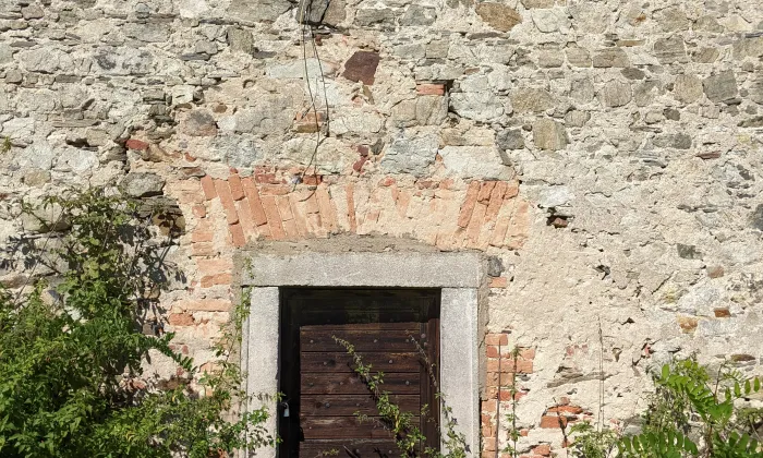 tvrz Dráchov