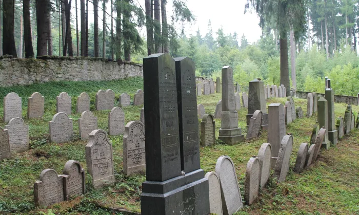 Židovský hřbitov v Markvarci
