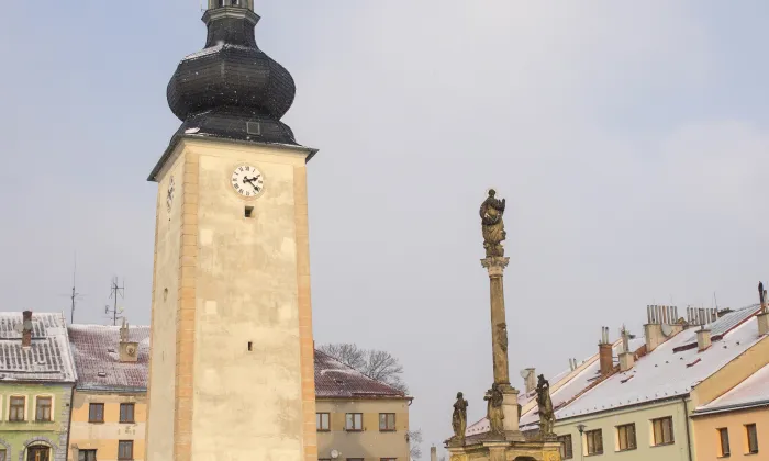 Hodinová věž