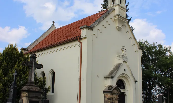 Hřbitov v Brandýse nad Labem
