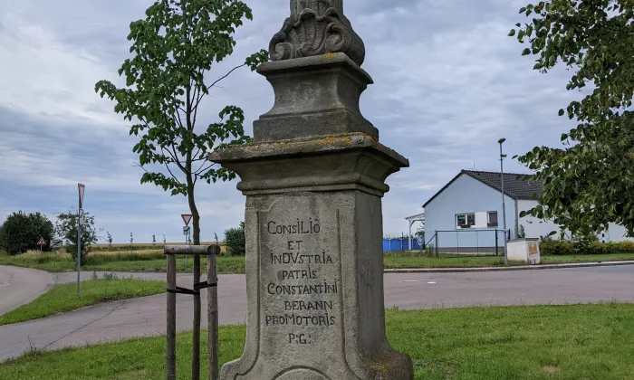 Krucifix (Hrochův Týnec)