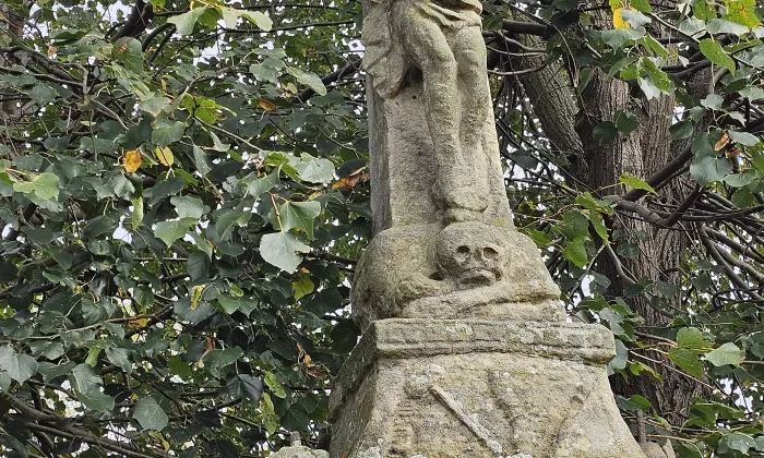 Krucifix (Veská)