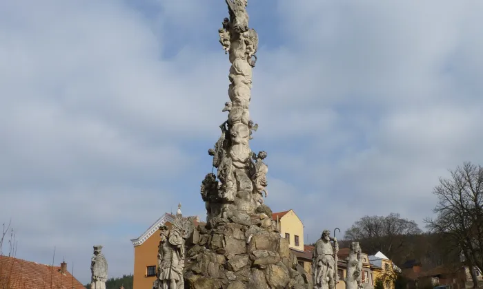 Morový sloup v Lomnici