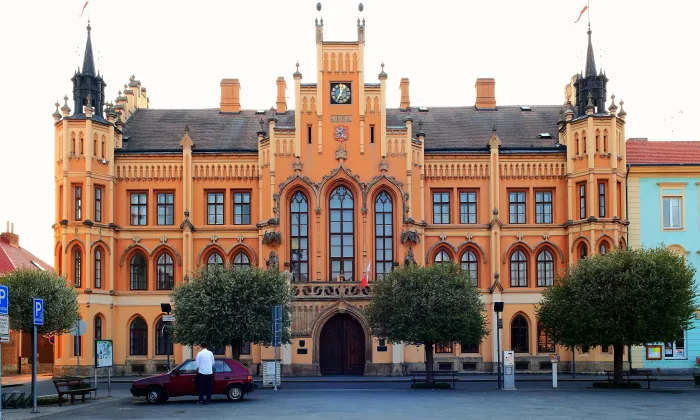 Novobydžovská radnice