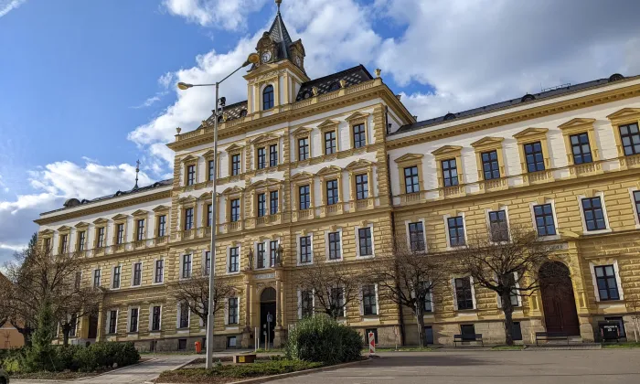 Občanská záložna v Přelouči