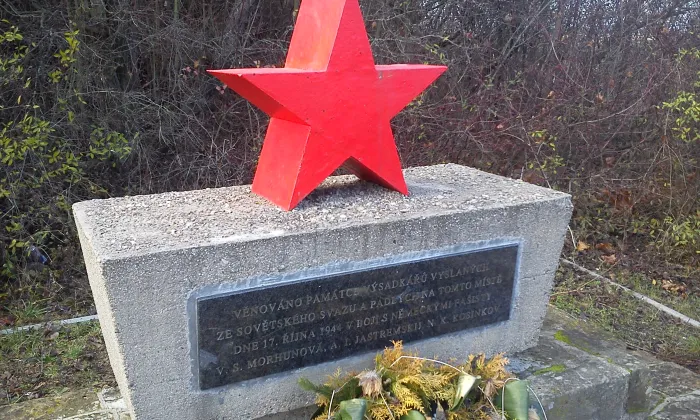 Památník padlým partyzánům výsadku Jana Koziny
