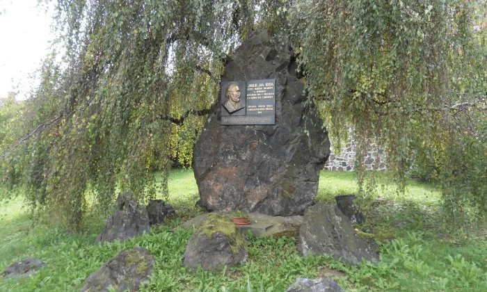 Pomník Jakuba Jana Ryby