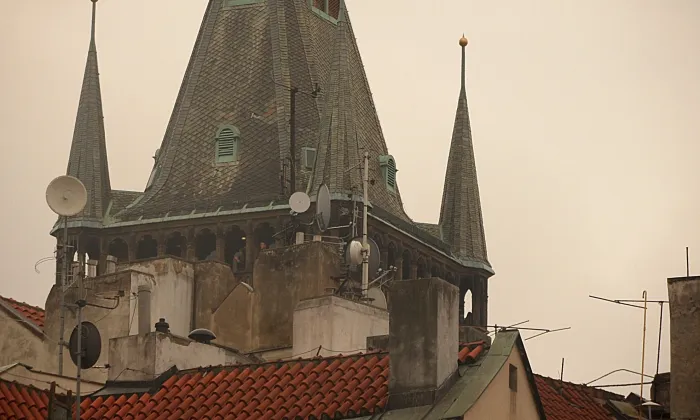 Radnice – Andělská kolej