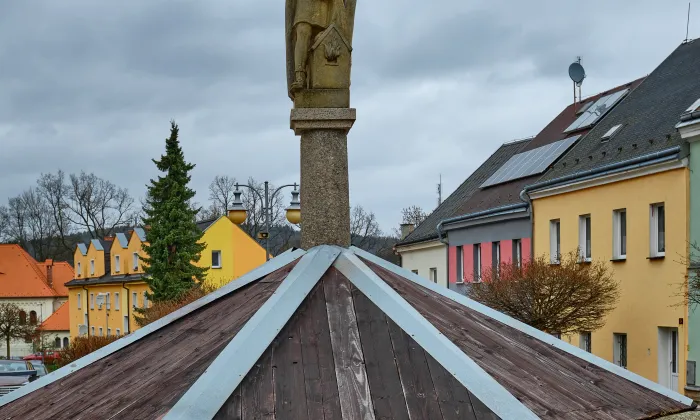 Sloup se sousoším Nejsvětější Trojice (Kynšperk nad Ohří)