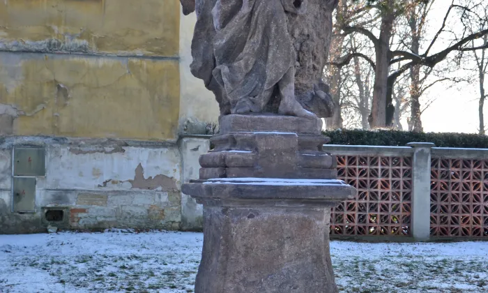Socha Anděla Strážce (Žatec)