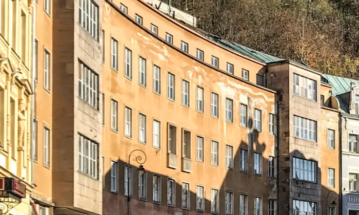 Socha Karla IV. (Karlovy Vary, 1739)