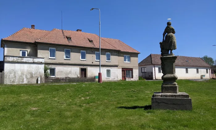 Socha svaté Notburgy