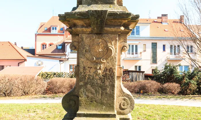 Socha svatého Jana Nepomuckého (Nový Bydžov, park)