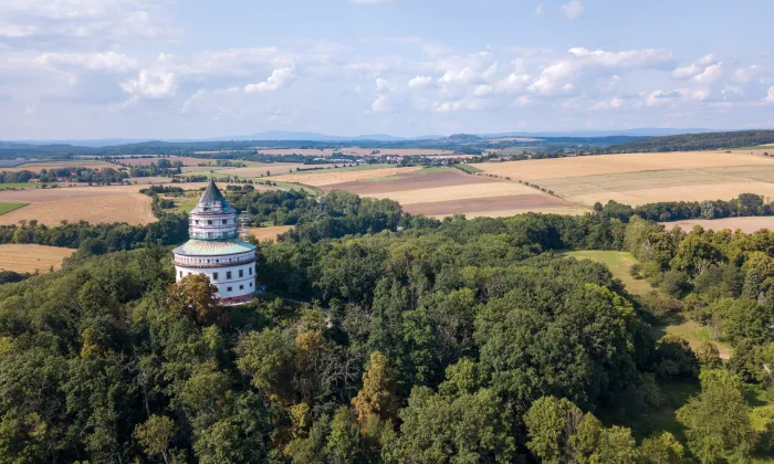 Socha svatého Jana Nepomuckého (Sobotka, Novoměstská ulice)