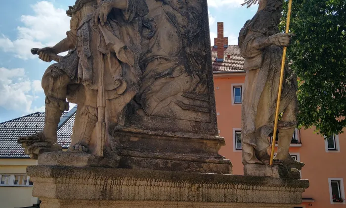 Sousoší svatého Jana Nepomuckého (Benešov nad Černou)