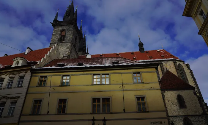 Týnská fara