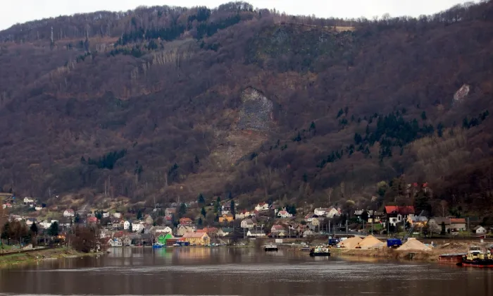 Zdymadlo Střekov