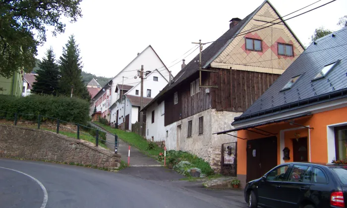 hřbitov v Mikulově v Krušných horách