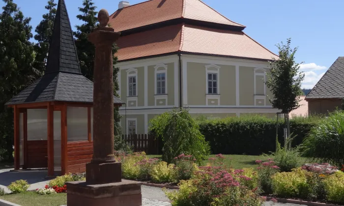 hřbitovní kaple svatého Isidora