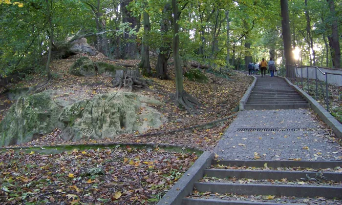 socha Jaroslava Vrchlického