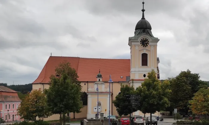 Dům U Zlatého slunce (Týn nad Vltavou)
