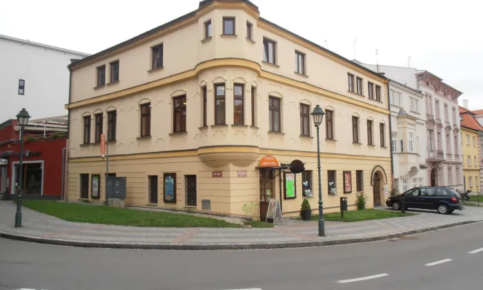 Dům U zavřené brány