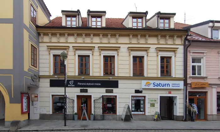 Hroznová 9