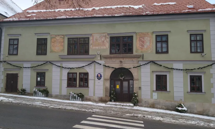 Radnice v Benešově nad Černou